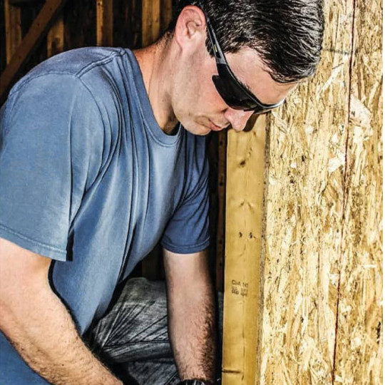 Очки защитные DeWALT DPG100-2D Crosscut™ затемненные