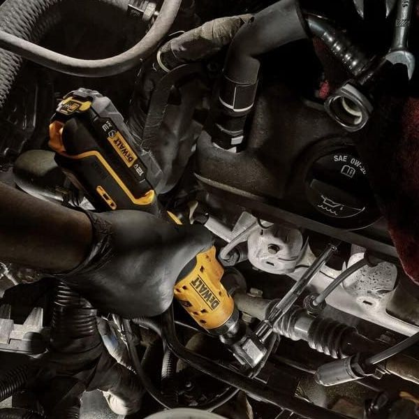 Аккумуляторная трещотка DeWALT DCF503B 3/8" 12V Max