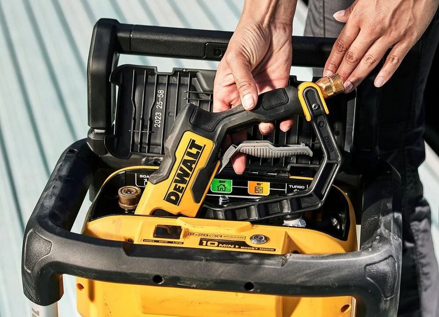 DeWALT DCPW1600