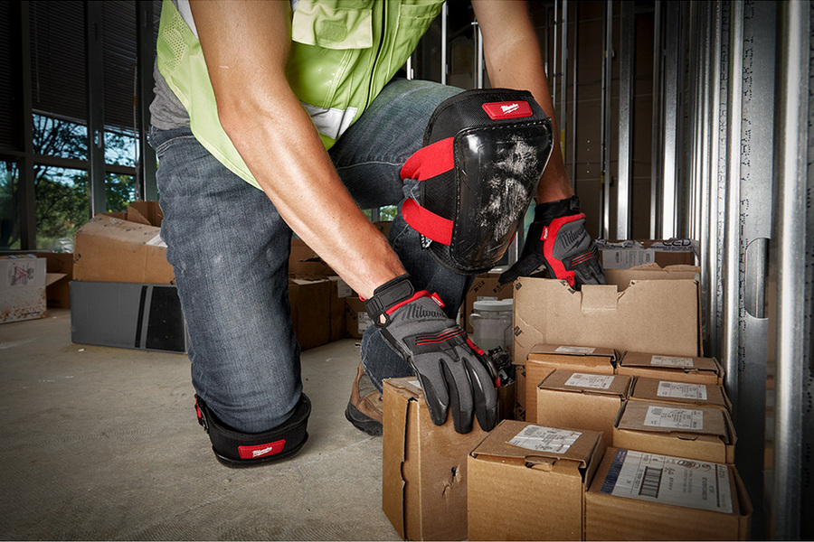 Milwaukee-Hard-Gel-Knee-Pads-2.jpg