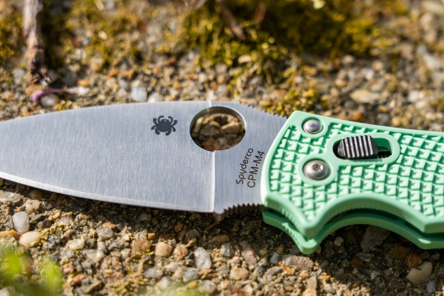 MANIX™ 2 FRCP Mint Green M4 EXCLUSIVE MANIX™ 2 FRCP Mint Green M4 EXCLUSIVE