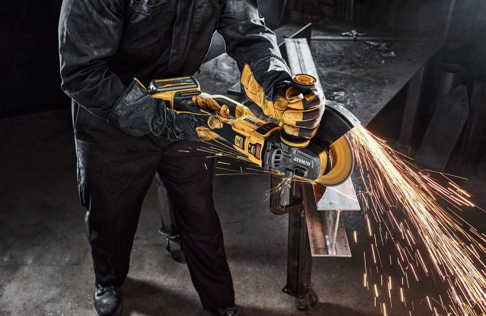 DeWALT DCG460